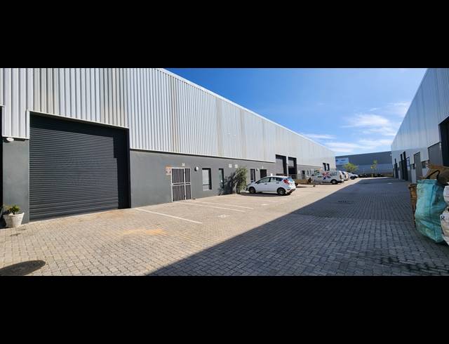 245M² WAREHOUSE TO LET IN RIVERGATE